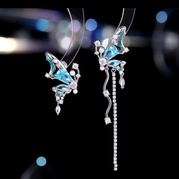 Gorgeous new sapphire shades asymmetrical butterfly silver earrings #272 - Picture 3 of 12